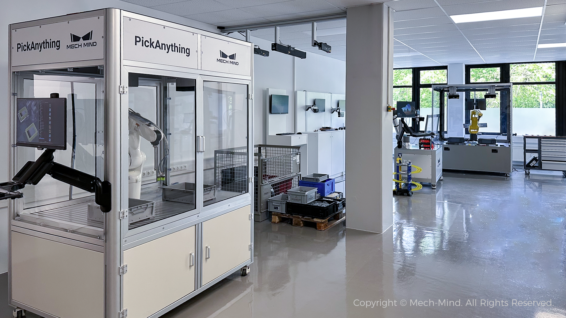 梅卡曼德德國展廳正式運營,展示、培訓、會議多位一體,更好服務歐洲客戶 梅卡曼德德國展廳正式運營,展示、培訓、會議多位一體,更好服務歐洲客戶