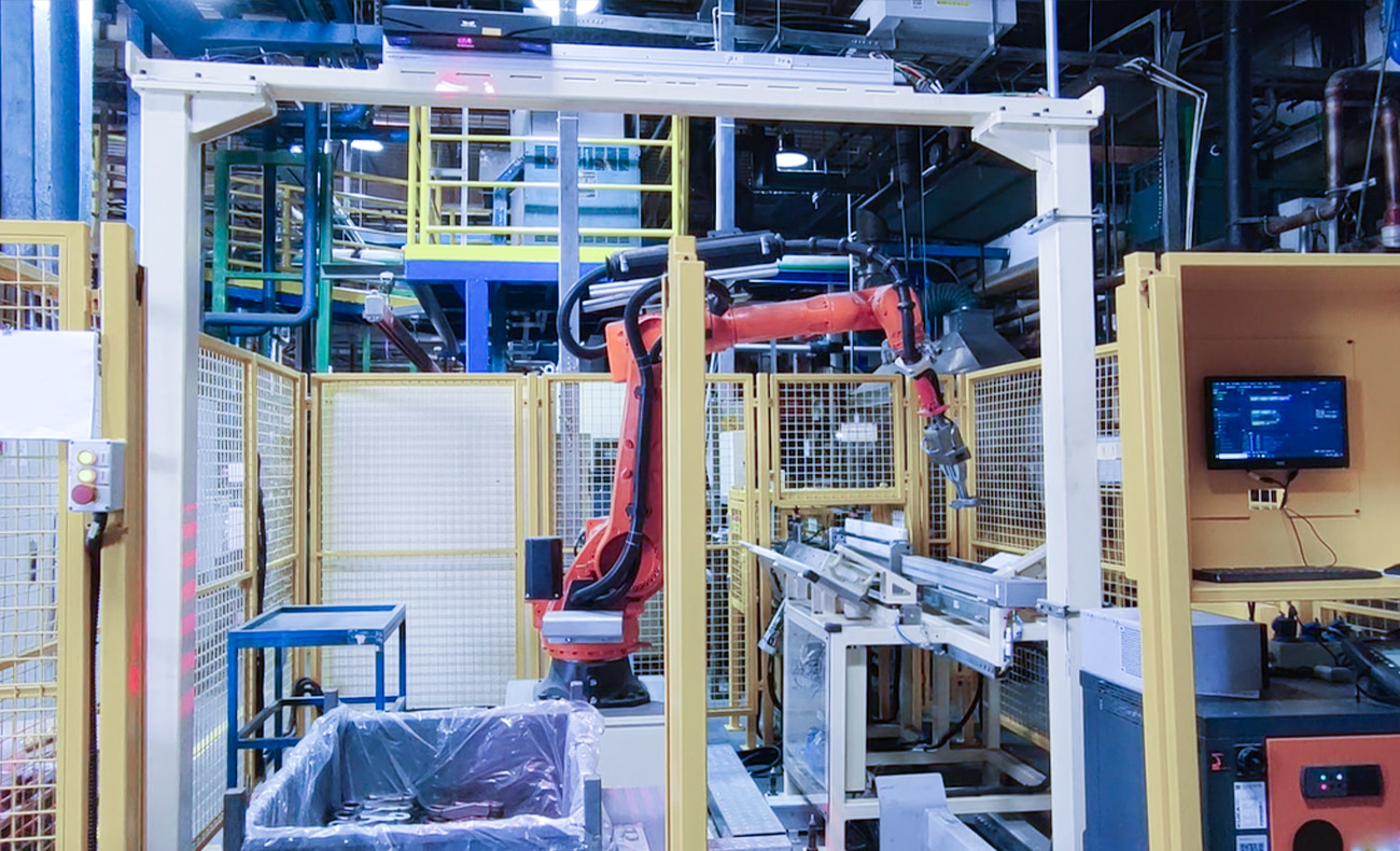 AI視覺引導鏈軌節深筐上料 | 某大型工程機械制造商